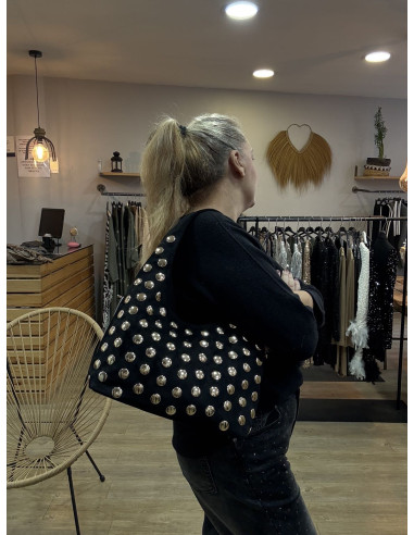 tachas serraje negro