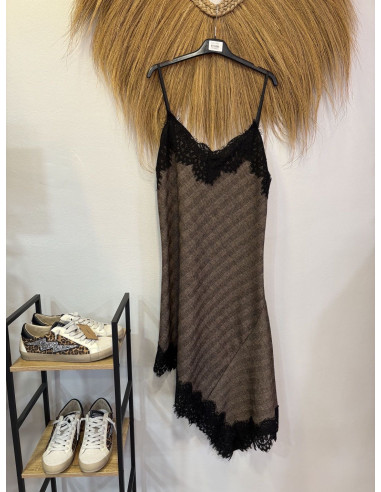 vestido cuadro encaje marron