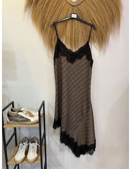 vestido cuadro encaje marron