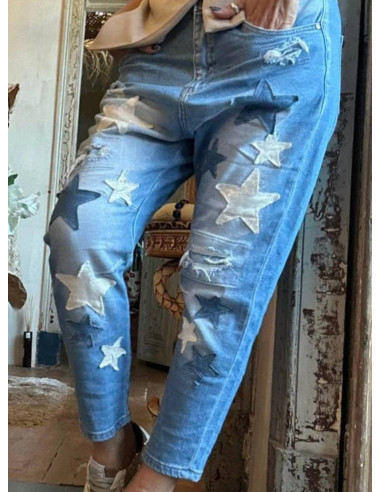 Pantalón tejano Súper Star de Twenty, perfecto para un look casual y divertido. ¡Compra ahora y luce a la moda con estilo!