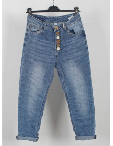 Pantalón de botones jeans Twenty, ideal para un look moderno y relajado.